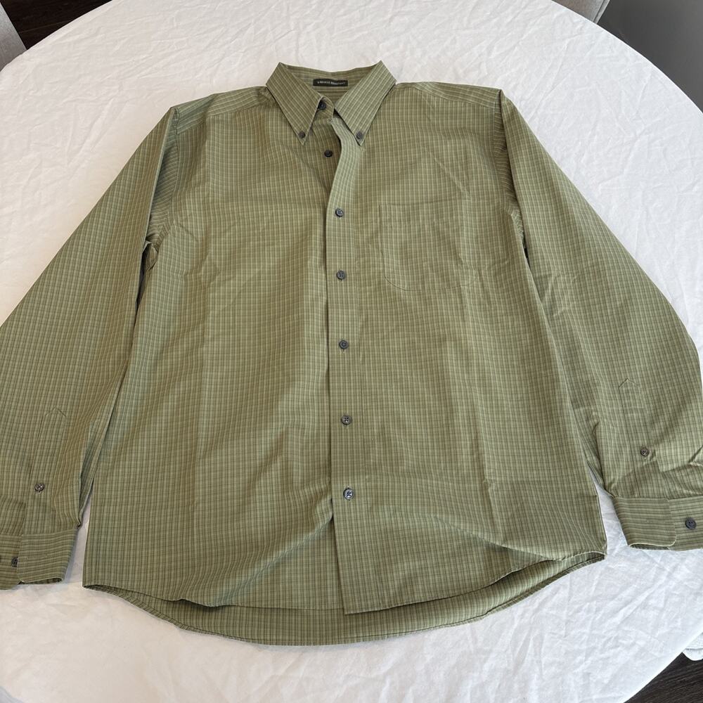 Eddie Bauer Mens Green Button-Down Shirt M Stain & Wrinkle Resistant Cotton